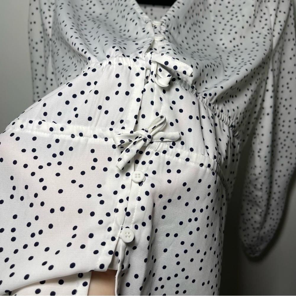 SFW women’s Black and white polka dots ruched sleeves and bow tie blouse in M - Picture 2 of 7